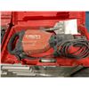 Image 2 : HILTI TE 1000-AVR CONCRETE CORDED DEMOLITION JACK HAMMER IN PLASTIC TRANSPORT CASE WITH BITS
