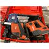 Image 2 : HILTI TE 4-A18 CORDLESS HAMMER DRILL WITH HILTI TE DRS-4-A DUST COLLECTION SYSTEM, 2 BATTERIES &