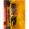 Image 2 : CRAFTSMAN 6 DRAWER TOOL BOX, YELLOW RUBBERMAID TOOL BOX & CONTENTS