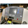 Image 2 : LIFE FITNESS 120V COMMERCIAL TREADMILL ( PARTS ONLY )