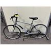 Image 2 : NORCO VFR 4 SILVER 21 SPEED MOUNTAIN BIKE