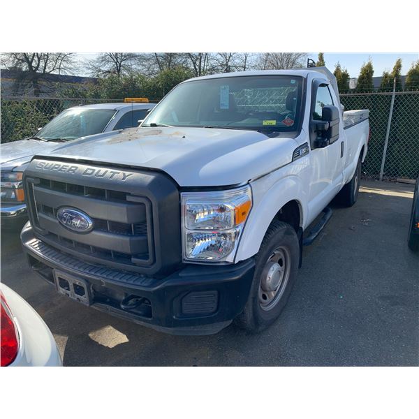 *TOW* 2016 FORD F-250 SUPER DUTY, 2 DR P/U, WHITE, VIN 1FTBF2A60GEB36714