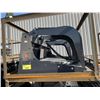 Image 2 : WOLVERINE 72" DUAL LOCK HYDRAULIC SKID STEER GRAPPLE BUCKET ATTACHMENT