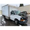 Image 2 : 2004 GMC VAN, 2WHDR, WHITE, VIN 1GDJG31U441230655