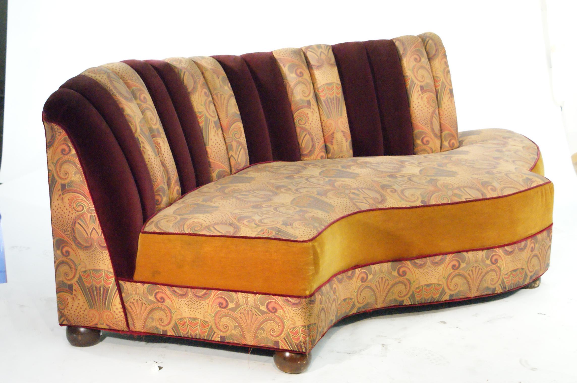 Vintage Jazz Style Kidney Shaped Art Deco Sofa With Shell Back Vintage Jazz Style Kidney Shaped Art Deco Sofa With Shell Back