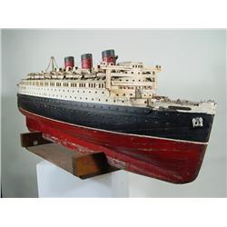 Vintage 5' Foot 1933 Queen Mary Light Up Model