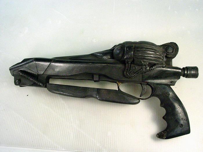 Organic Fiberglass Alien Space Gun