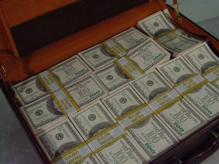 Yakuza Japanese Slim Briefcase with Prop Money