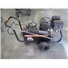 Image 2 : MI-T-M CH-2505-4MGM Pressure Washer 2500 PSI w/ Honda Engine