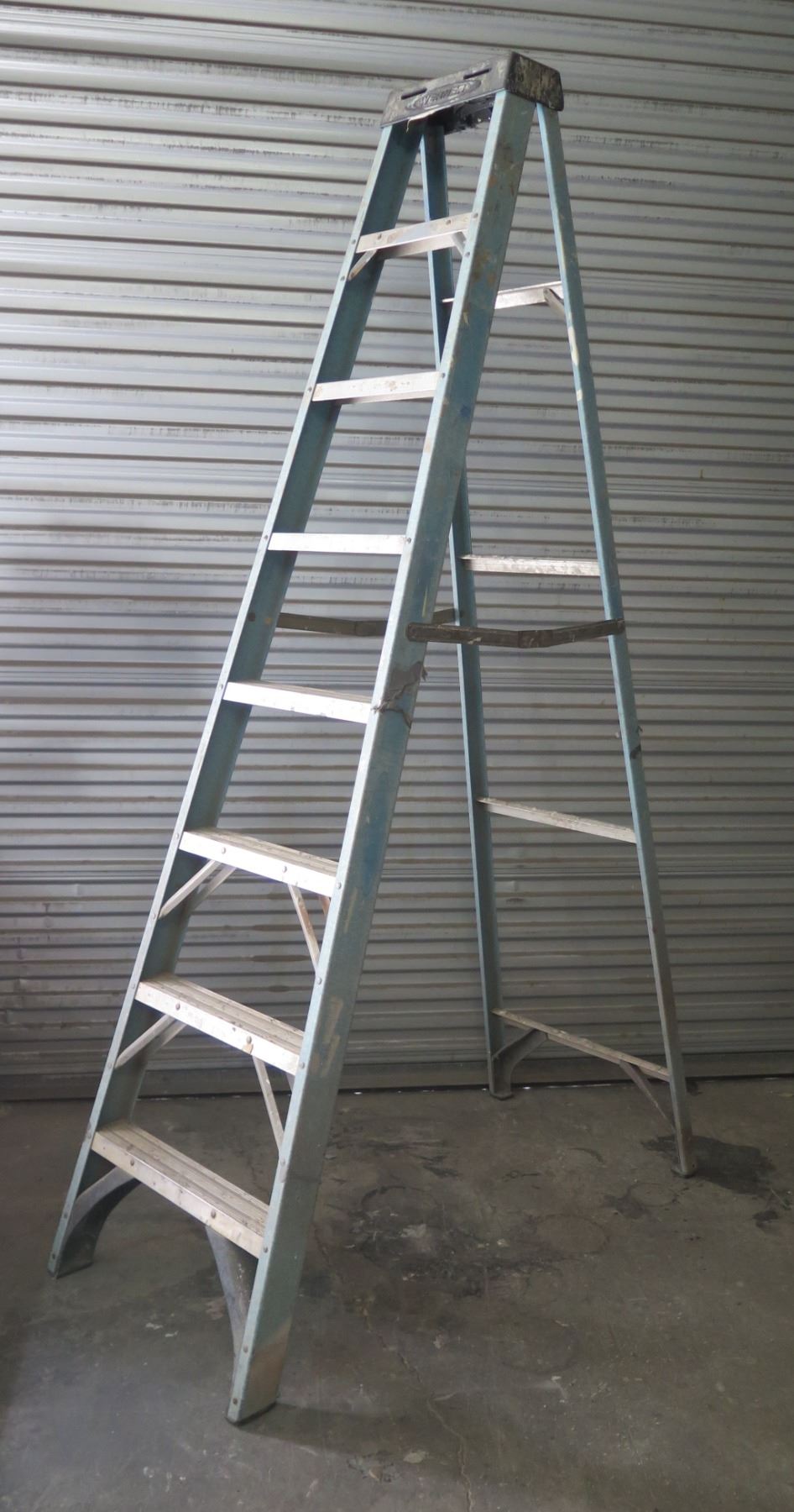 Werner 7 Stair Step Ladder
