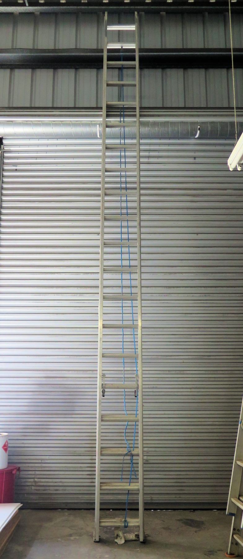 Werner D1340-2 Aluminum 40' Extension Ladder