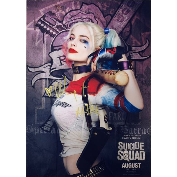 Suicide Squad Photo Margot Robbie Autographed Signed