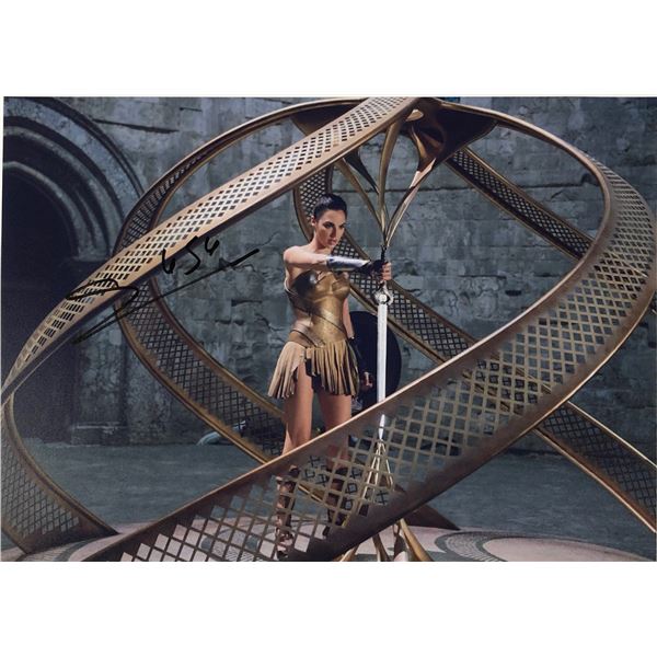 Wonder Woman Gal Gadot Photo Autographed Signed