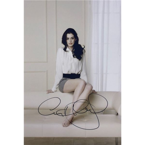 Anne Hathaway Photo Autographed Signed