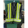 Image 1 : Safety vest size not shown