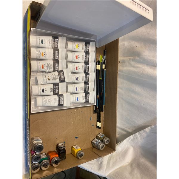 Acrylic and other craft items