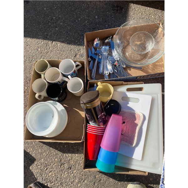 Flatware, corelle and other kitchen