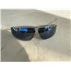 Image 1 : Sunglasses