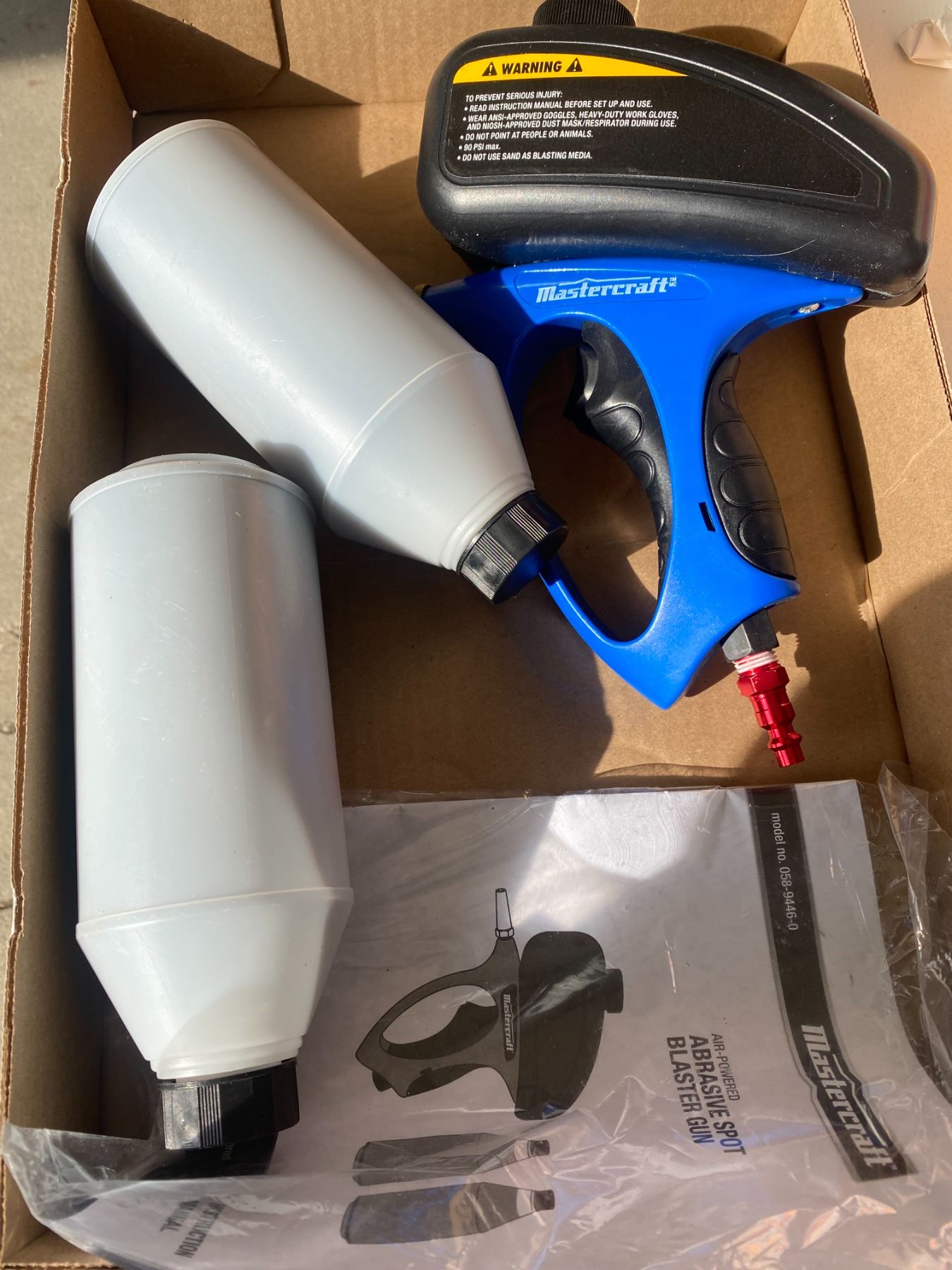 Abrasive spot blaster gun