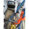 Image 1 : McCulloch Gas Weed Eater