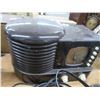 Image 4 : 7-Vintage Zenith, Solid State, GE or Other Radio - 7 X $