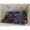 Image 2 : Box Lot Metal Wall Pegs