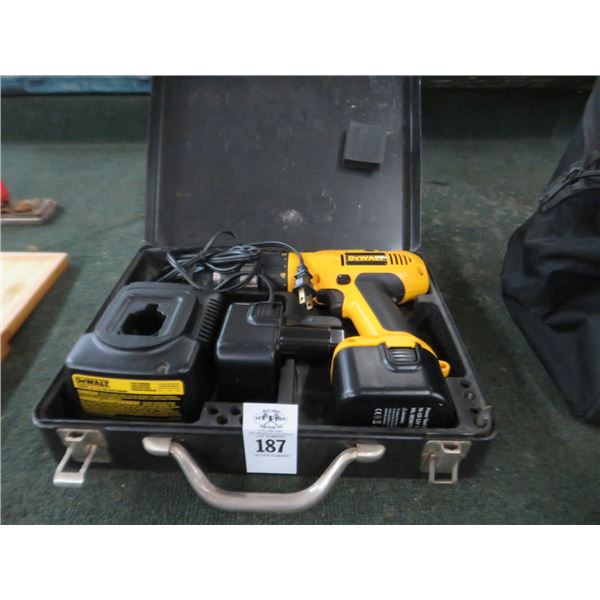 Dewalt Cordless Drill w/Charger & Case