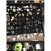 Image 2 : Row of Fashion Jewelry