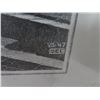 Image 3 : Black & White Condo Print - 19" x 32"