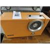 Image 2 : 5-Vintage Radios - 5 X $