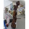 Image 2 : The New King Carved Wood Statue