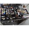 Image 2 : Shelf Lot of Fashion Jewelry