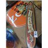 Image 1 : Margueritaville Sign 2 & Round Zen Sign