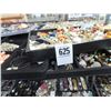 Image 2 : Shelf Lot of Fashion Jewelry