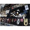 Image 3 : Shelf Lot of Fashion Jewelry