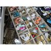 Image 3 : Shelf Lot of Fashion Jewelry