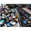 Image 4 : Shelf Lot of Fashion Jewelry