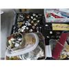 Image 2 : Shelf Lot Fashion Jewelry