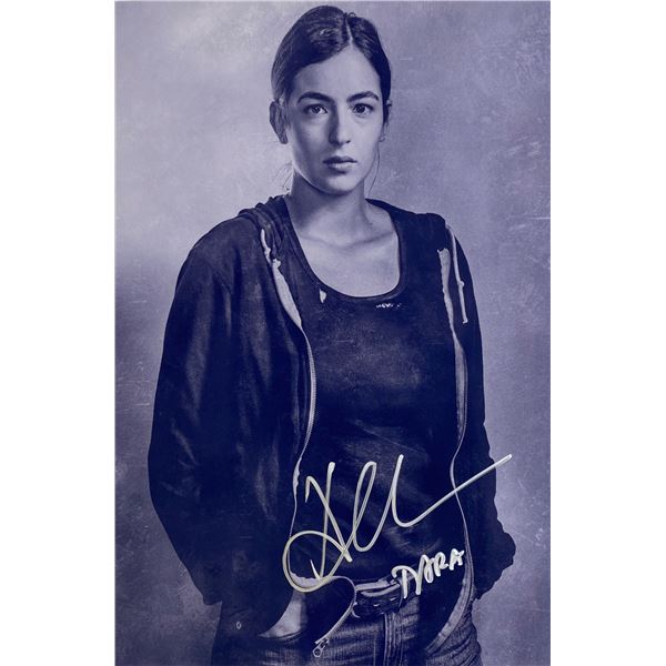 Autograph Signed  Walking Dead Photo