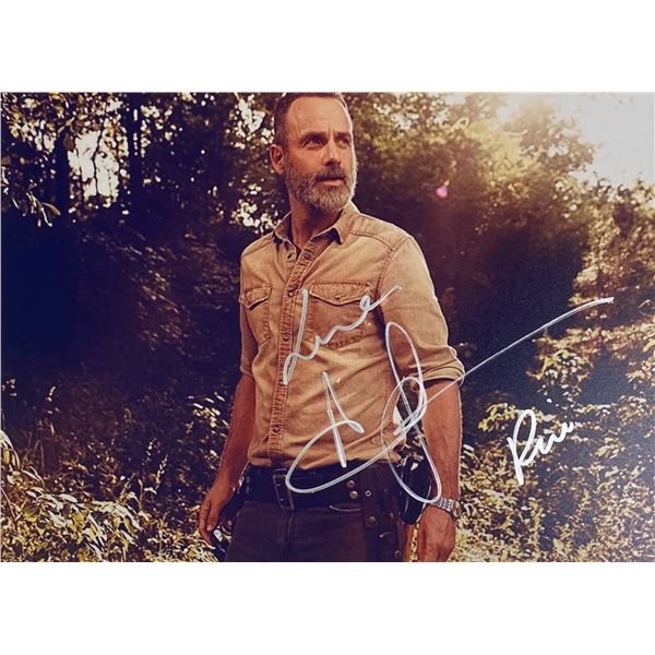 Autograph Signed  Walking Dead Photo