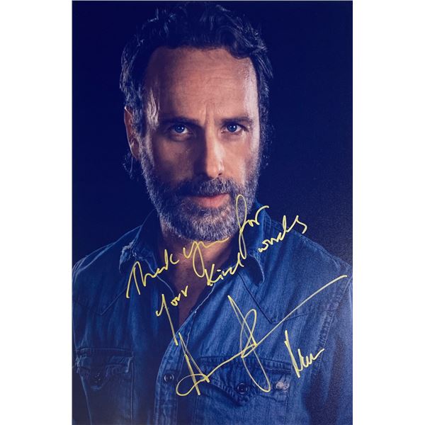 Autograph Signed  Walking Dead Photo