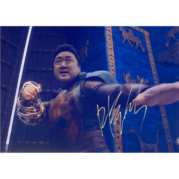 Autograph Signed Eternals Photo