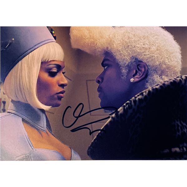 Autograph Signed Fifth Elements Photo