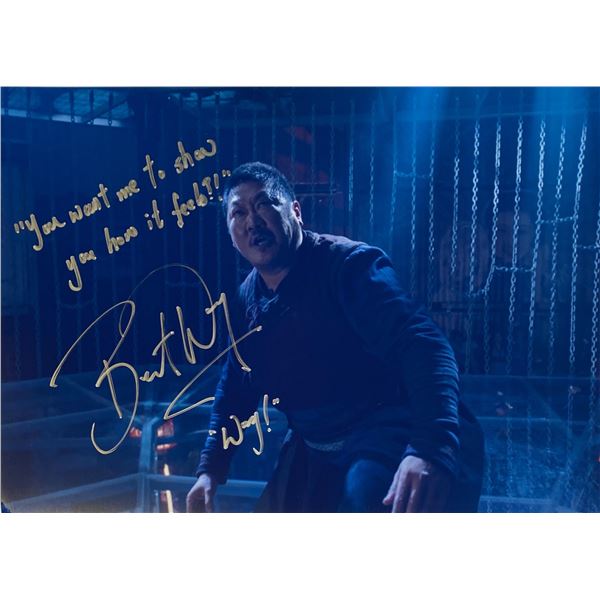 Autograph Signed Shang Chi Photo