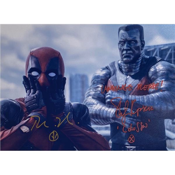 Autograph Signed Deadpool Photo