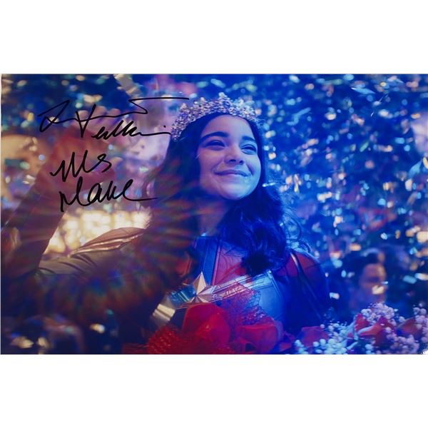 Autograph Signed Ms Marvel Photo