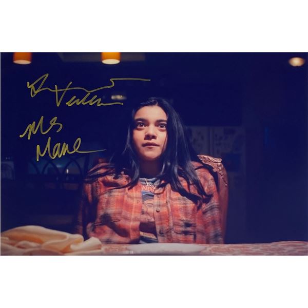 Autograph Signed Ms Marvel Photo