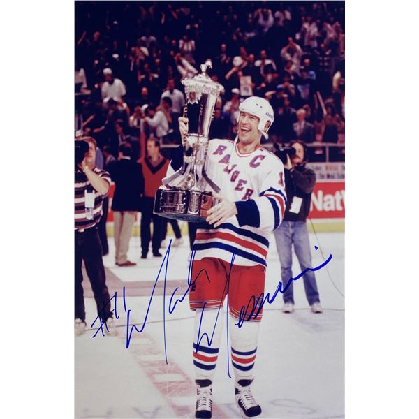 Autograph Signed Mark Messier Photo