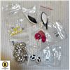 Image 1 : BUNDLE OF ASSORTED VINTAGE COSTUME JEWELRY