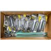 Image 1 : BOX OF NEW MAKTIG UTILITY KNIFES AND GREASE HOSES